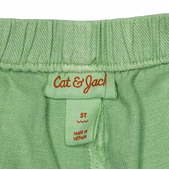 Cat & Jack Ruffle Shorts - Picture 3 of 3